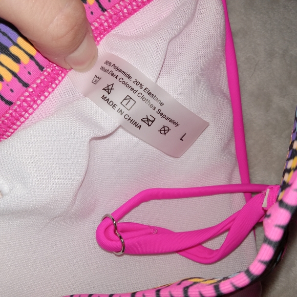 Pink NWOT Hi Cut Bikini size Large - Picture 2 of 8